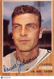 1962 Topps Darrell Johnson Autograph #16 Cincinnati Reds
