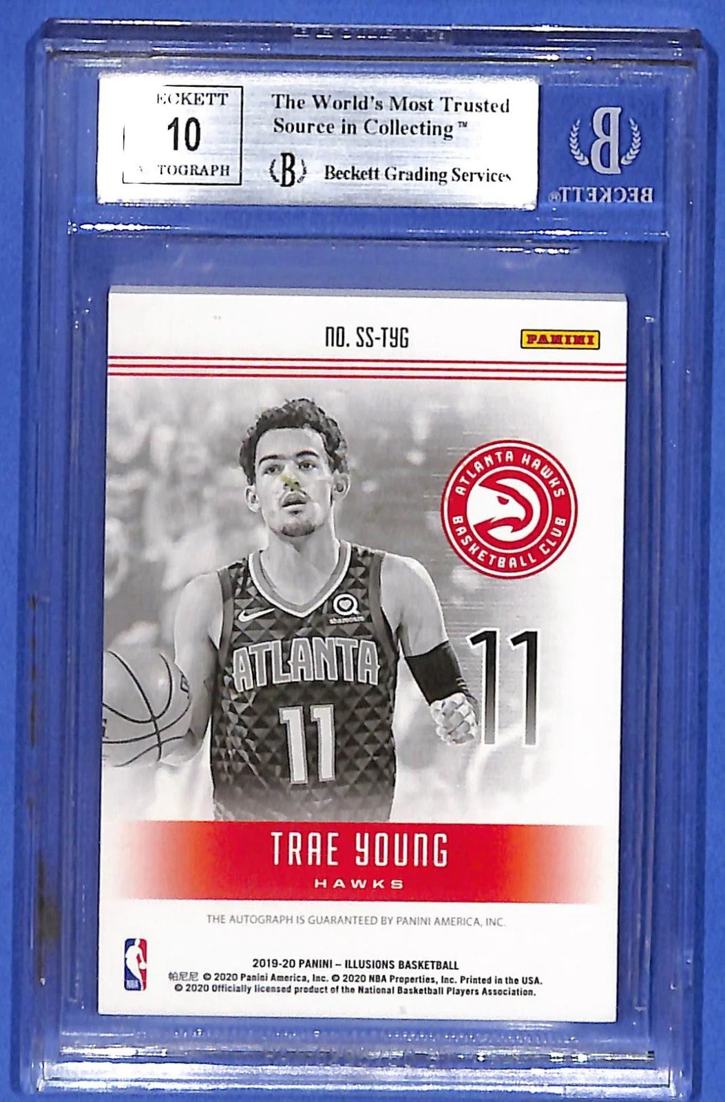 2019/20 Panini Illusions Superlatives Signatures Green Trae Young #/5 Beckett 9
