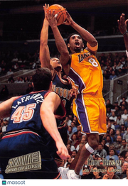 2001 Topps Stadium Club Capture the Action Kobe Bryant #CA2 Los Angeles Lakers