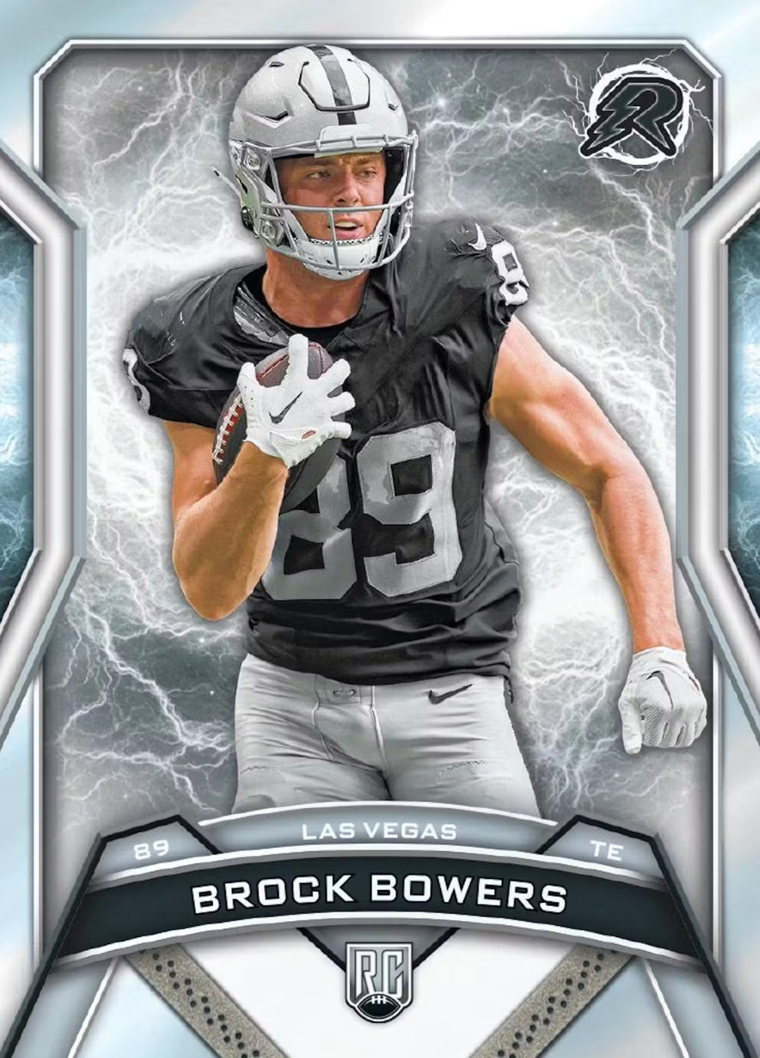 2024 Topps Resurgence Football 8-Pack Blaster Box