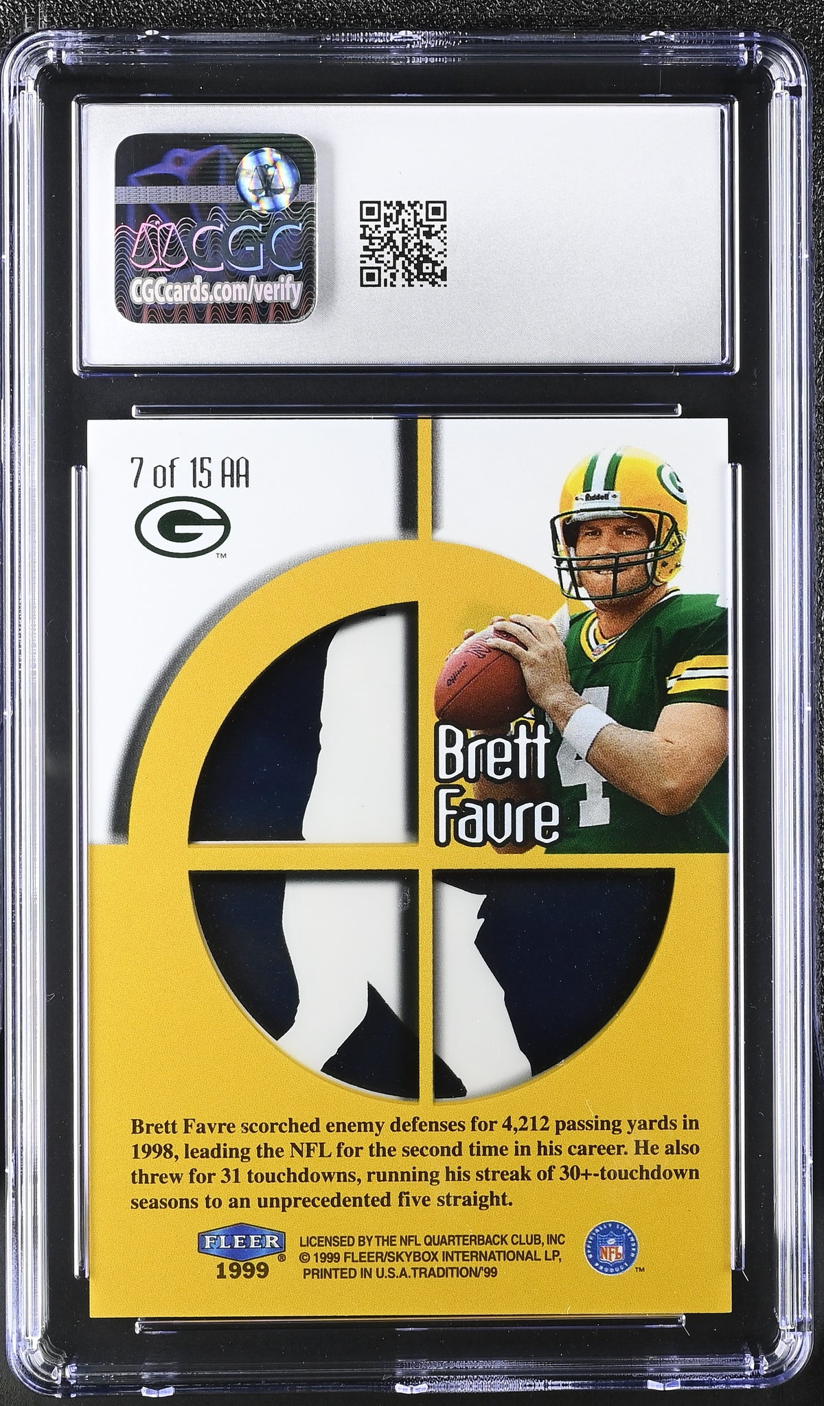 1999 Fleer Tradition Brett Favre Aerial Assault #7AA CGC 9.5 Green Bay Packers