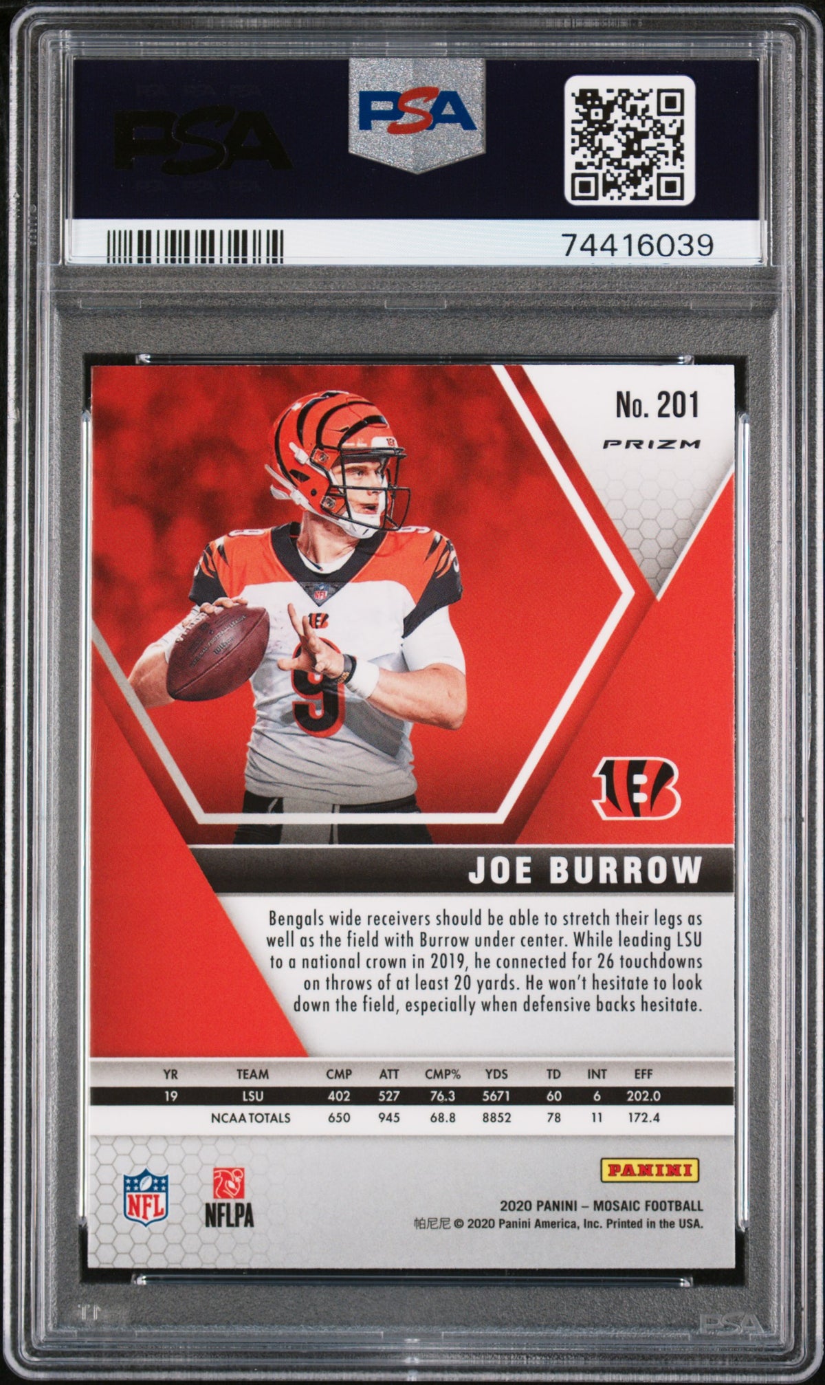 2020 Panini Mosaic Joe Burrow Camo Pink Rookie #201 PSA 8 Cincinnati Bengals