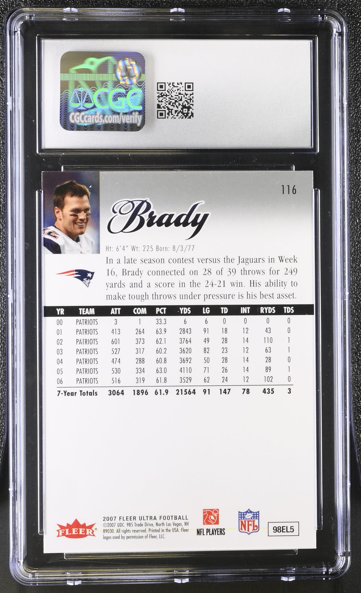 2007 Fleer Ultra Tom Brady #116 CGC 9 New England Patriots