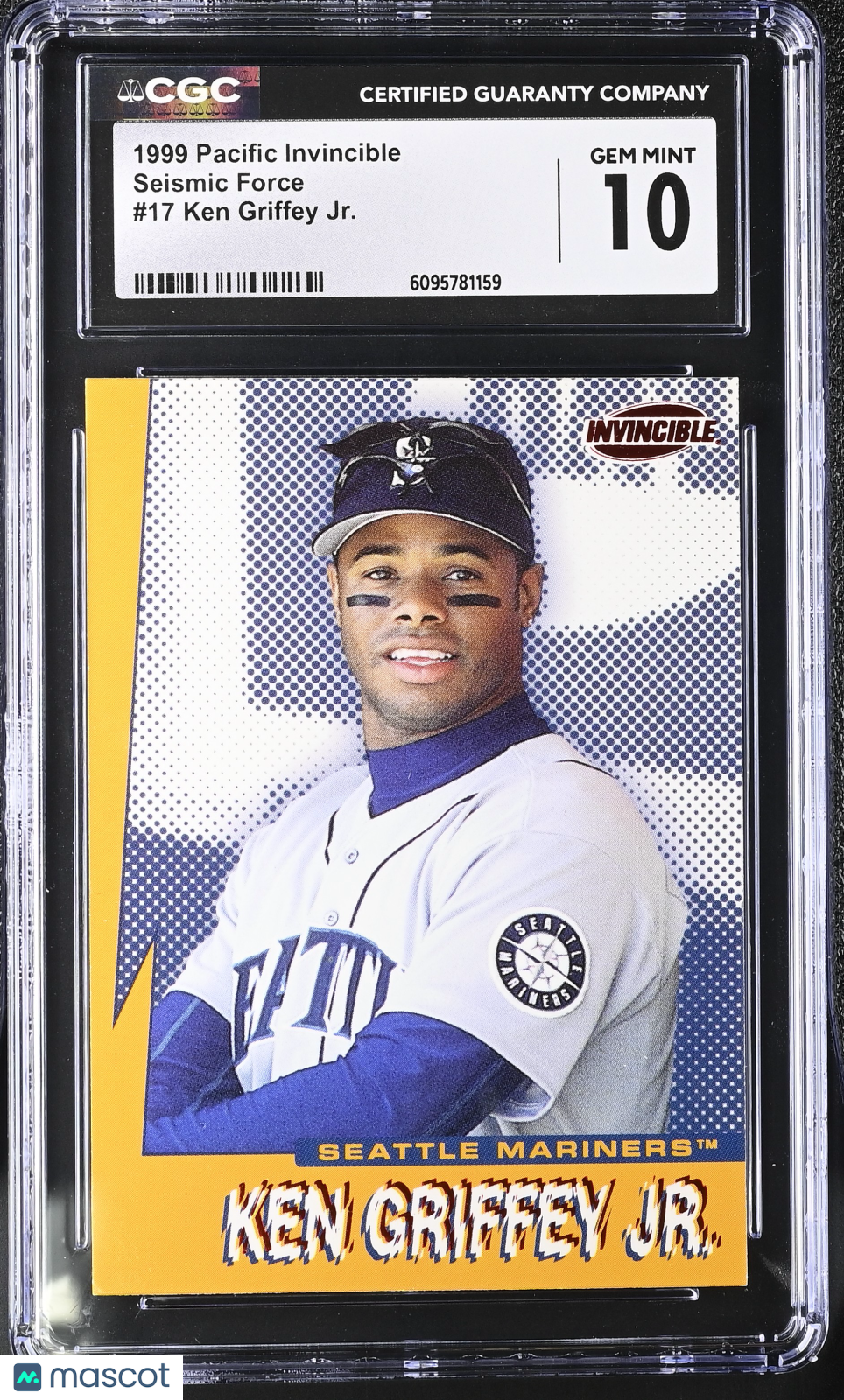 1999 Pacific Invincible Ken Griffey Jr. Portrait Seismic Force #17 CGC 10