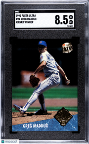 1992 Fleer Ultra Greg Maddux #24 Award Winner SGC 8.5