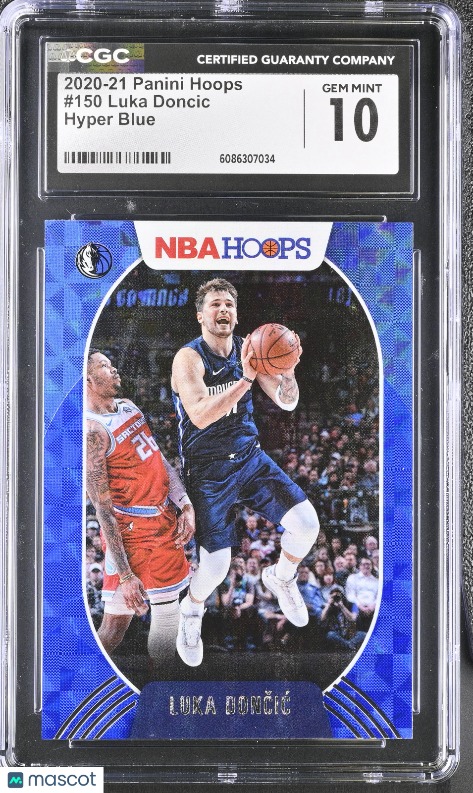 2020-21 Panini Hoops Luka Doncic Hyper Blue #150 CGC 10 Dallas Mavericks