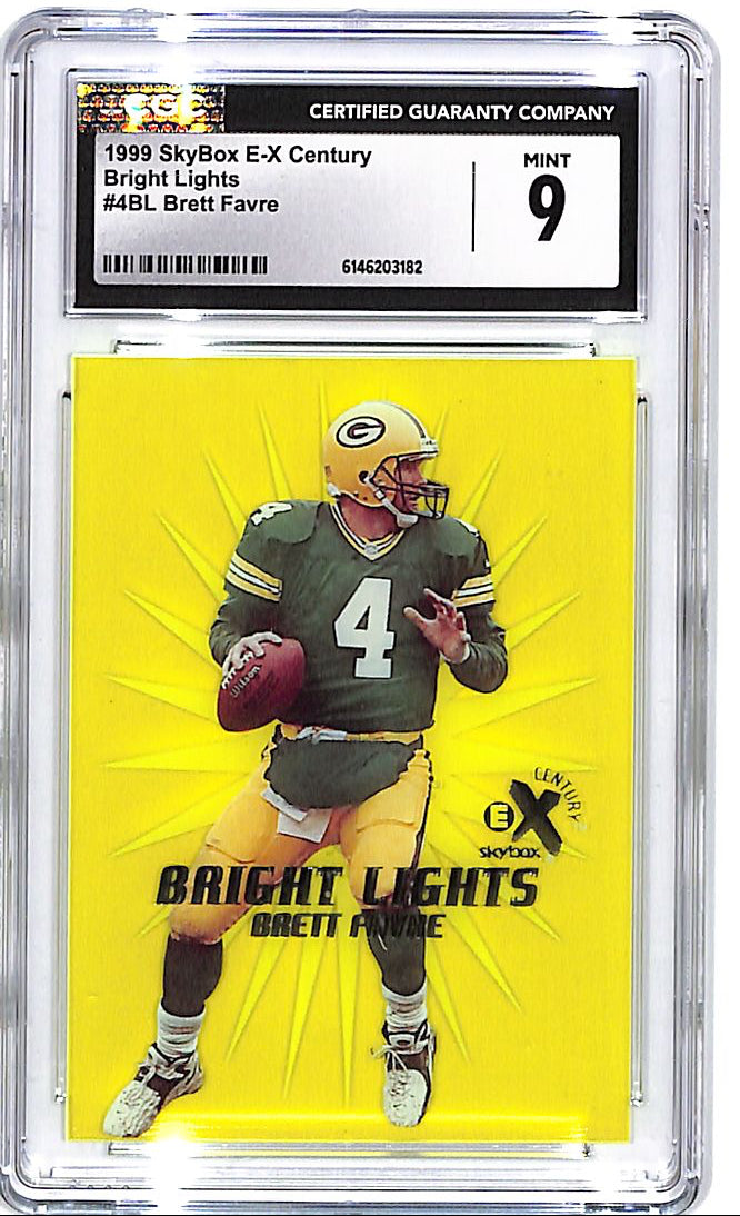 1999 Skybox E-X Century Brett Favre Bright Lights CGC 9 Packers