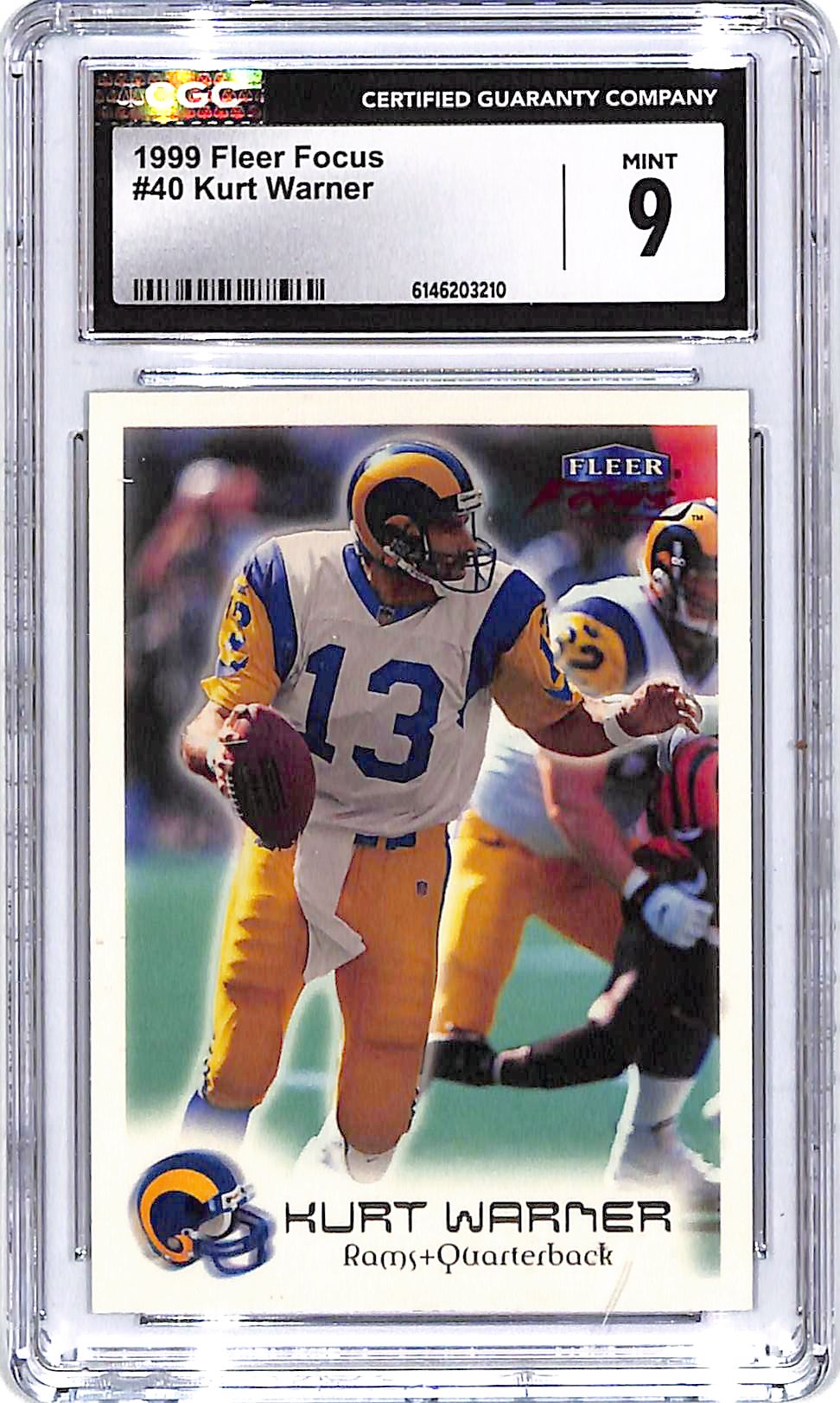 1999 Fleer Focus Kurt Warner #40 CGC 9 Rams