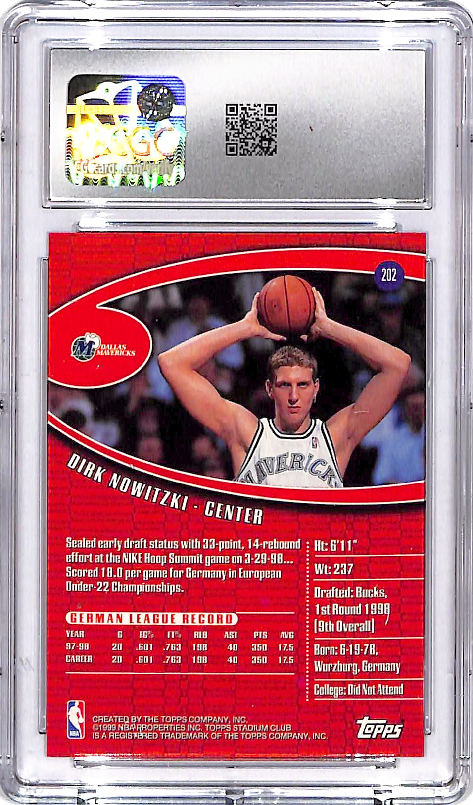 1998-99 Stadium Club Dirk Nowitzki Rookie RC #202 CGC 10 Mavericks