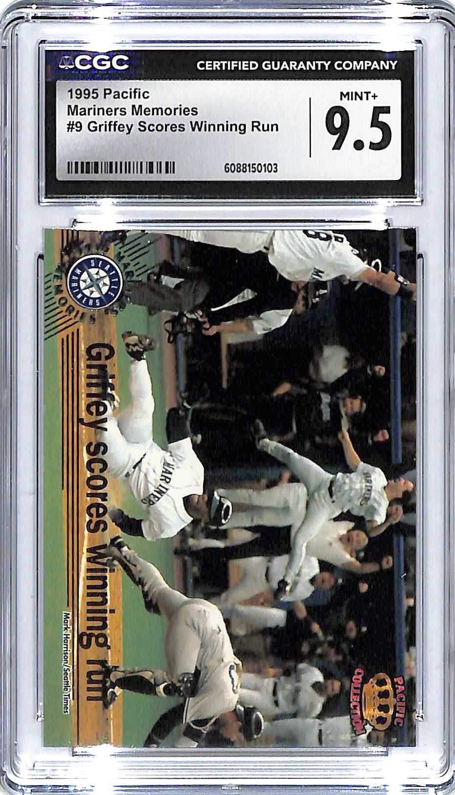 1995 Pacific Griffey Scores Winning Run Mariners Memories #9 CGC 9.5