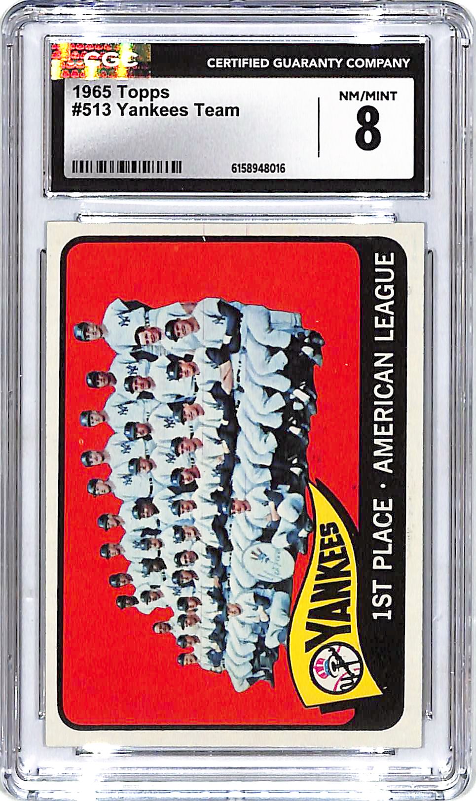 1965 Topps Yankees Team Card #513 CGC 8
